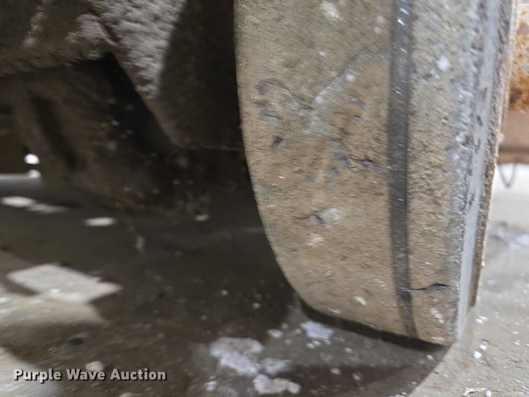 image for item EV5742 1994 Miller RRR70D concrete saw