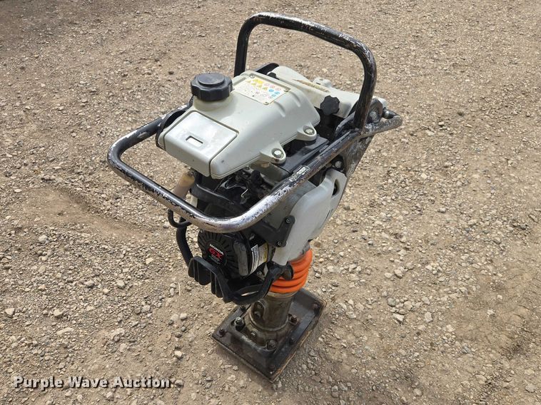 image for item EV5743 Mikasa MTX-60HD plate compactor