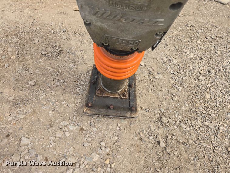 image for item EV5743 Mikasa MTX-60HD plate compactor