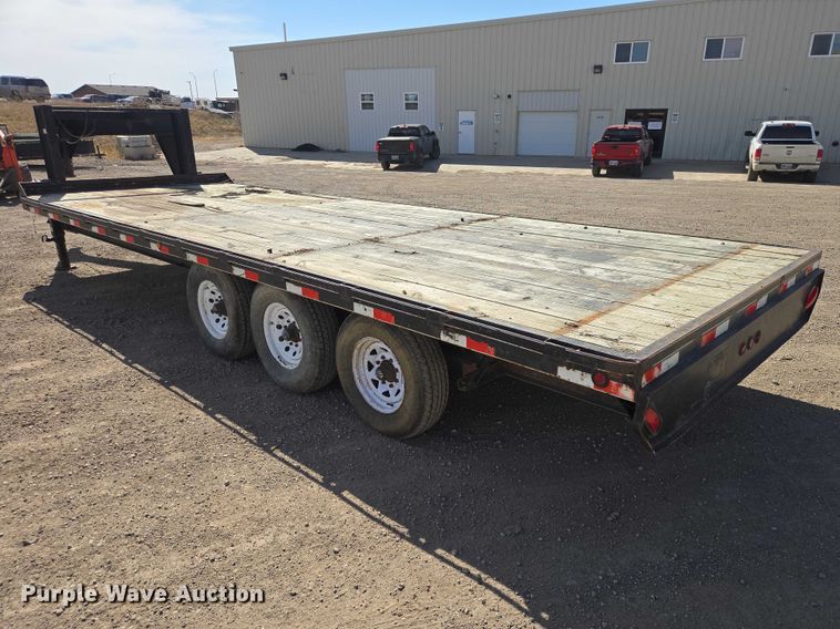 image for item EV5747 2000 Dressen Custom Trailer flatbed trailer