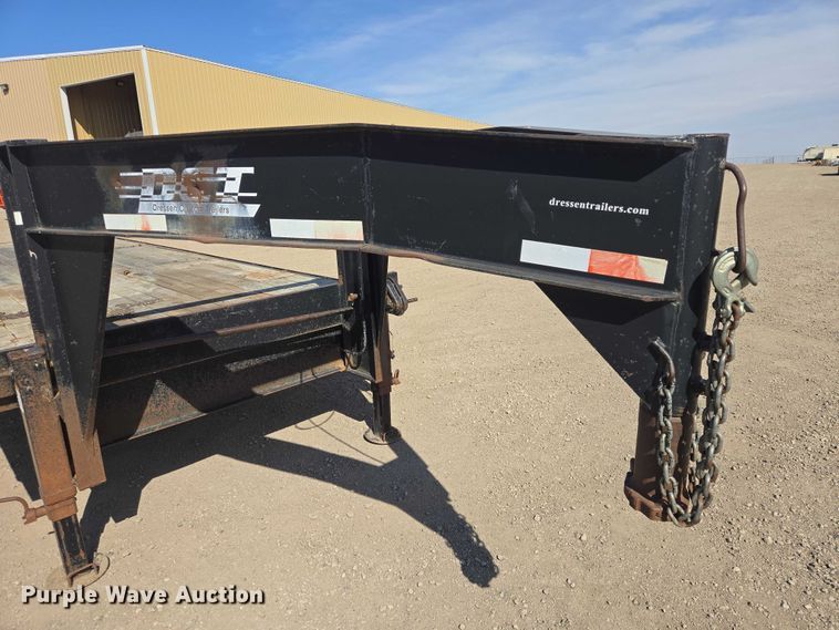image for item EV5747 2000 Dressen Custom Trailer flatbed trailer