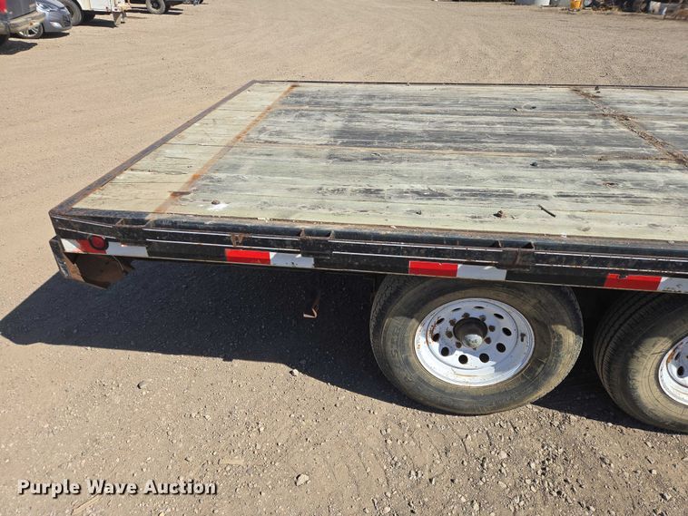 image for item EV5747 2000 Dressen Custom Trailer flatbed trailer