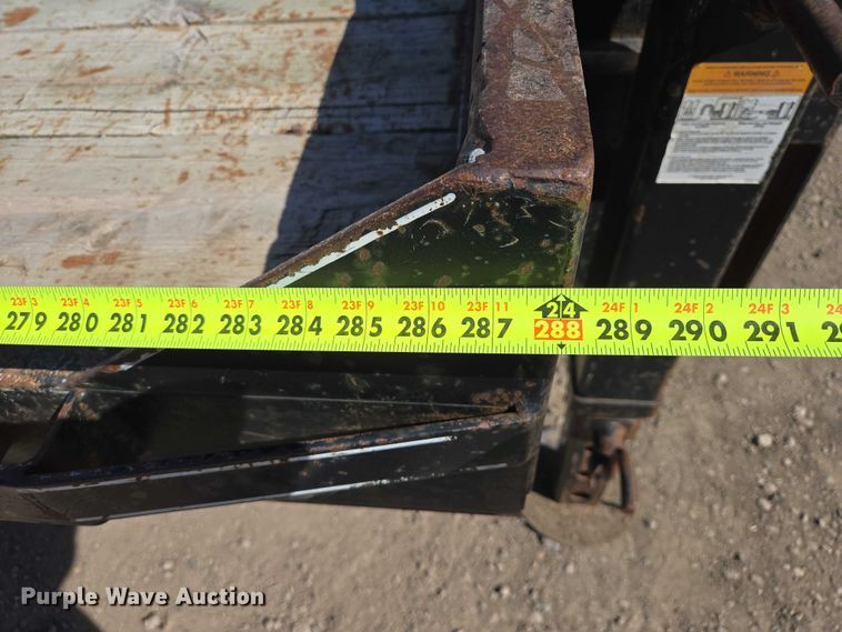 image for item EV5747 2000 Dressen Custom Trailer flatbed trailer