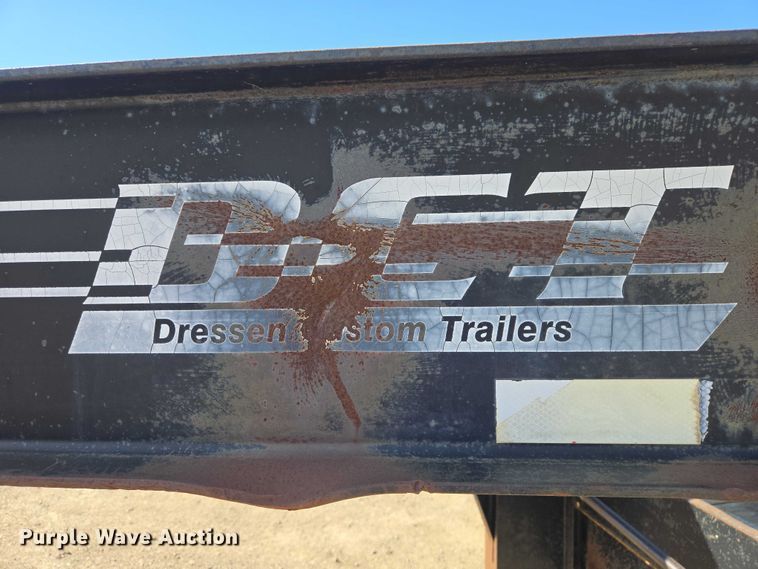 image for item EV5747 2000 Dressen Custom Trailer flatbed trailer