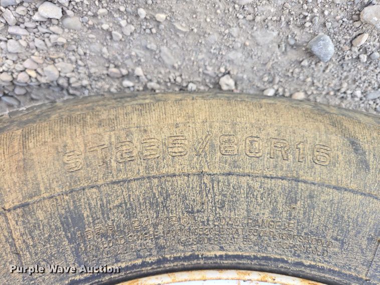 image for item EV5747 2000 Dressen Custom Trailer flatbed trailer