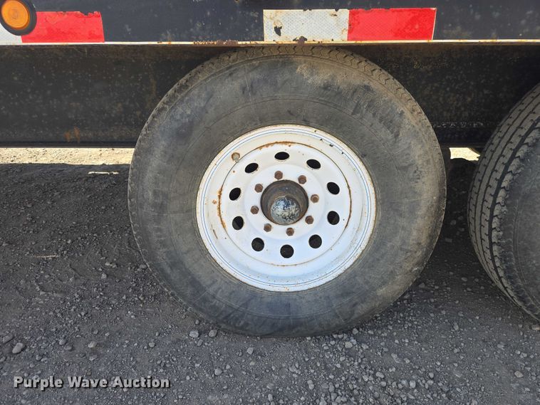 image for item EV5747 2000 Dressen Custom Trailer flatbed trailer