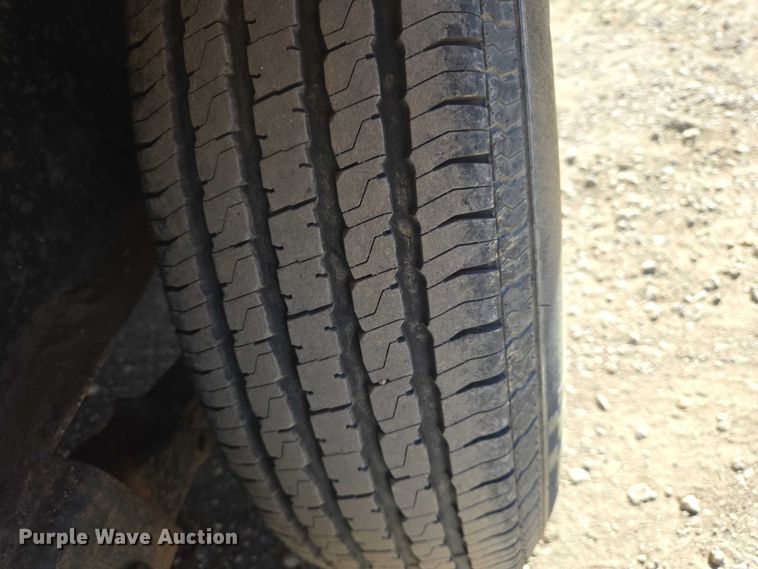 image for item EV5747 2000 Dressen Custom Trailer flatbed trailer