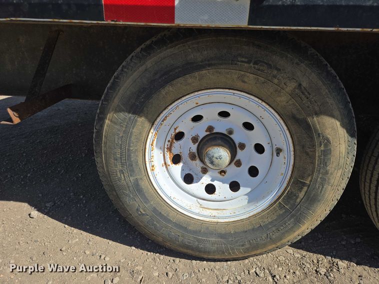 image for item EV5747 2000 Dressen Custom Trailer flatbed trailer