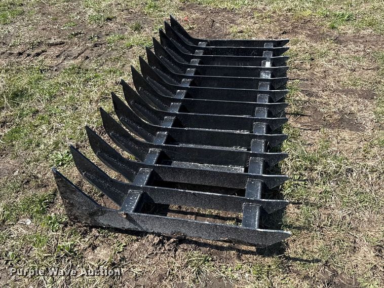 image for item EV7554 Skid steer root rake