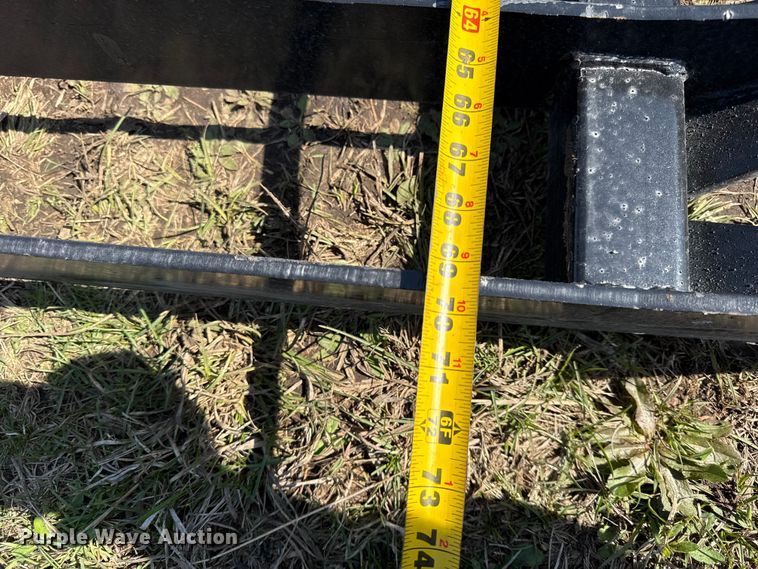 image for item EV7554 Skid steer root rake