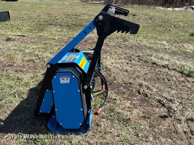 image for item EV7555 Raytree skid steer mulcher