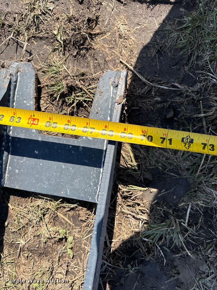 image for item EV7560 Stout LD-69-6 skid steer rock bucket