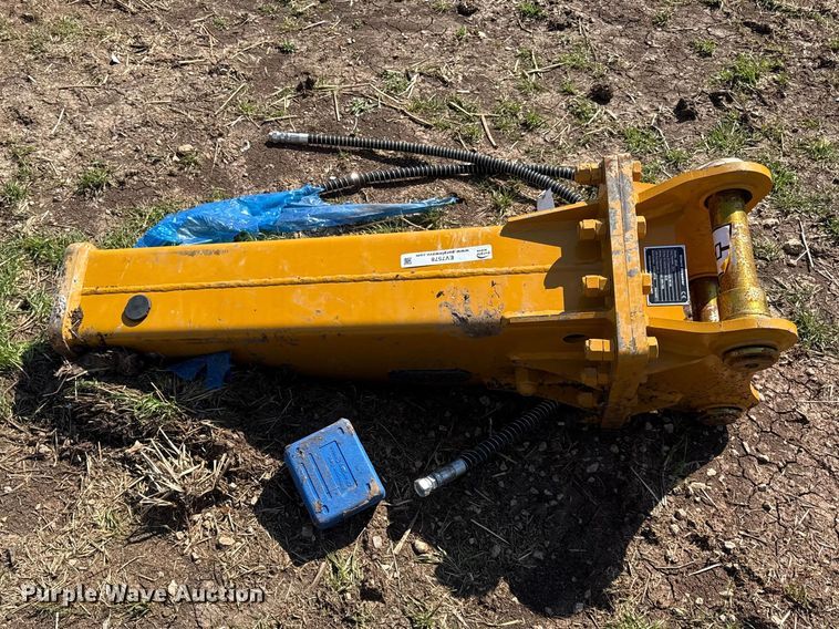 image for item EV7578 2025 Giyi breaker