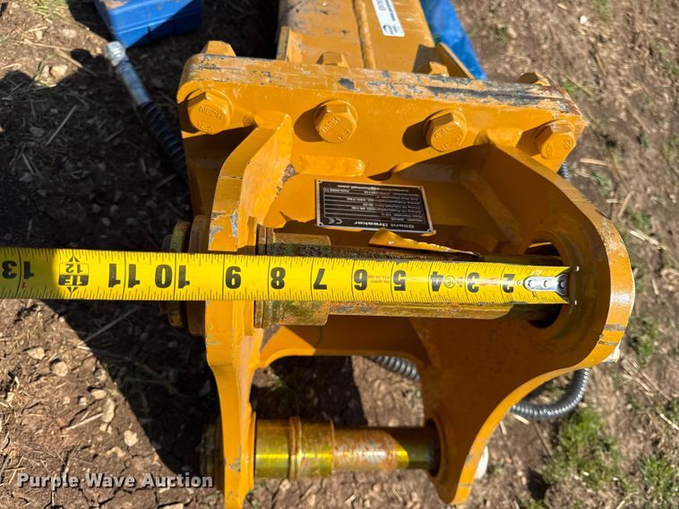 image for item EV7578 2025 Giyi breaker