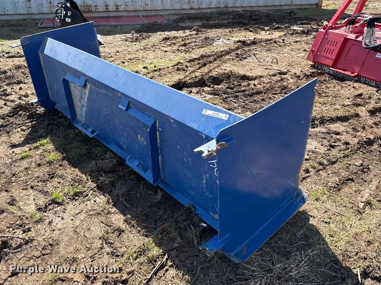 image for item EV7580 Skid steer snow pusher