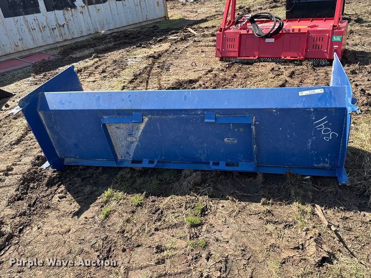 image for item EV7580 Skid steer snow pusher