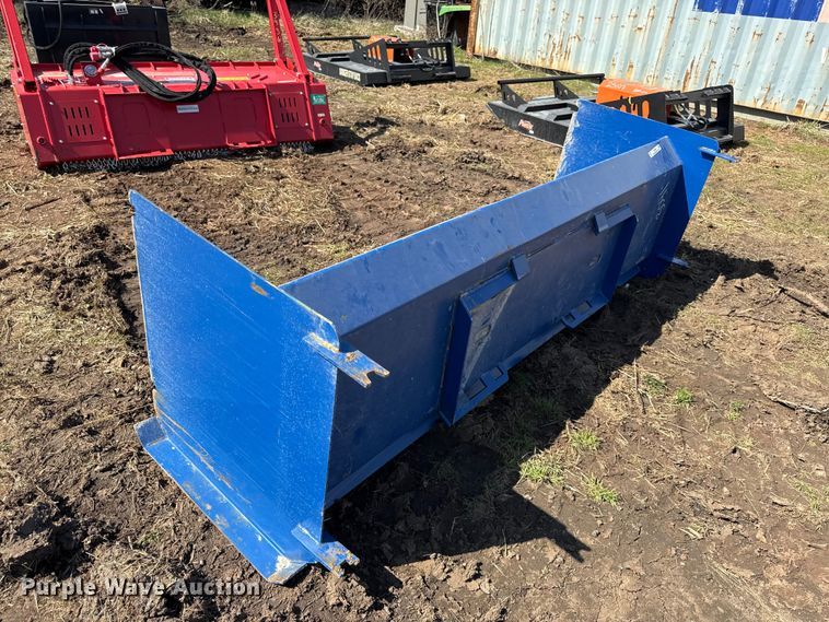 image for item EV7580 Skid steer snow pusher