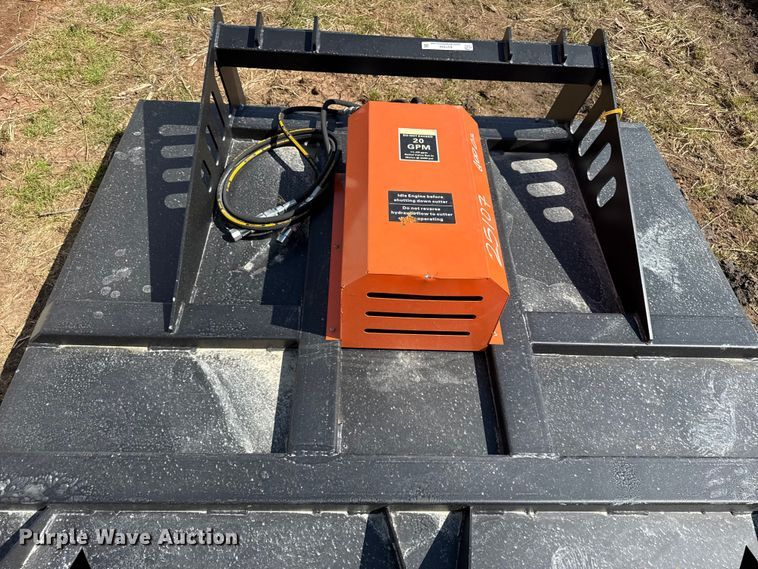 image for item EV7584 Pabreak skid steer rotary mower