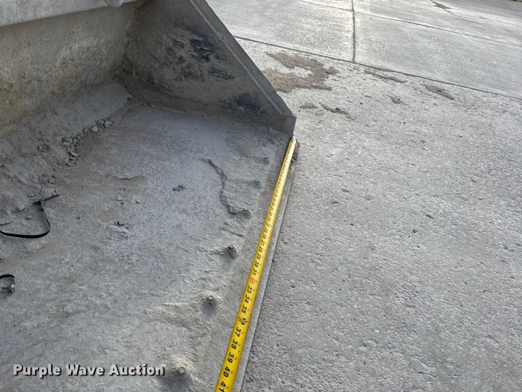 image for item EV7589 2008 Bobcat S175 skid steer loader