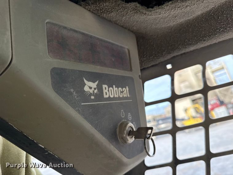 image for item EV7589 2008 Bobcat S175 skid steer loader