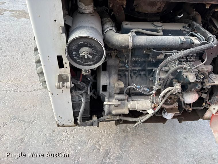 image for item EV7589 2008 Bobcat S175 skid steer loader