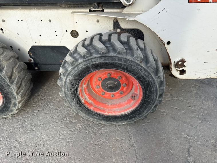 image for item EV7589 2008 Bobcat S175 skid steer loader
