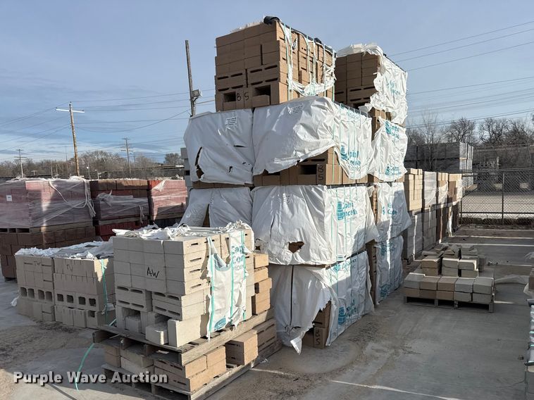 image for item EV7593 Concrete blocks
