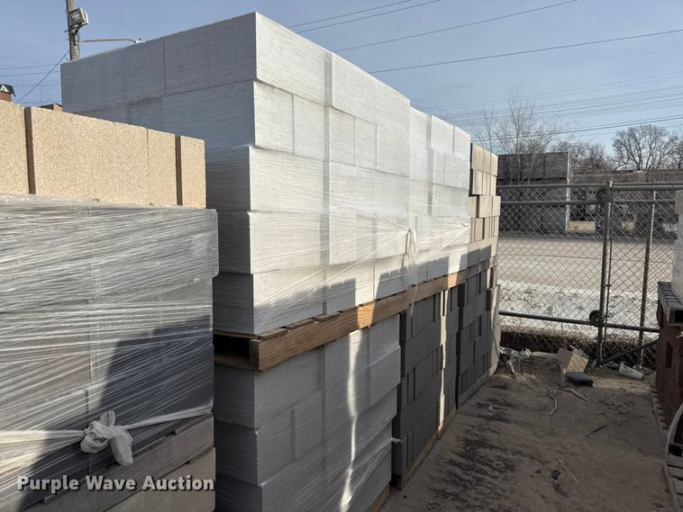 image for item EV7594 Concrete blocks