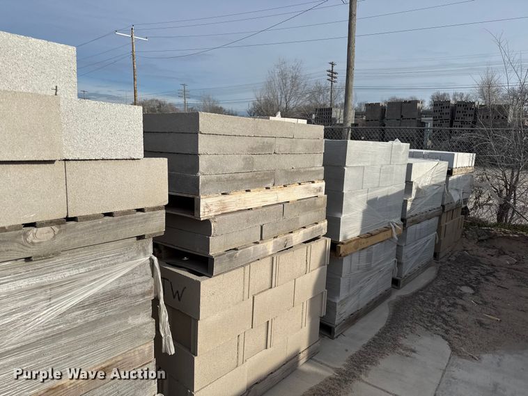 image for item EV7596 Concrete blocks