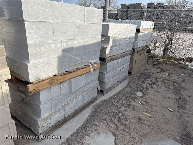 image for item EV7596 Concrete blocks