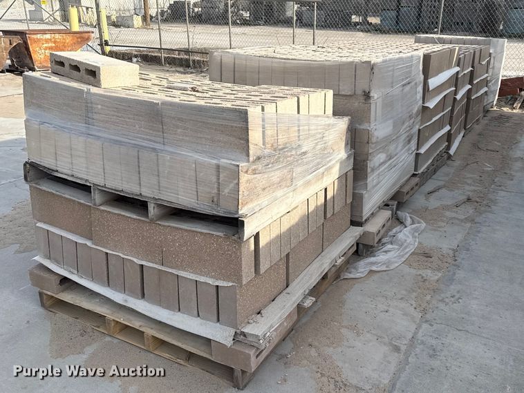image for item EV7598 Concrete blocks
