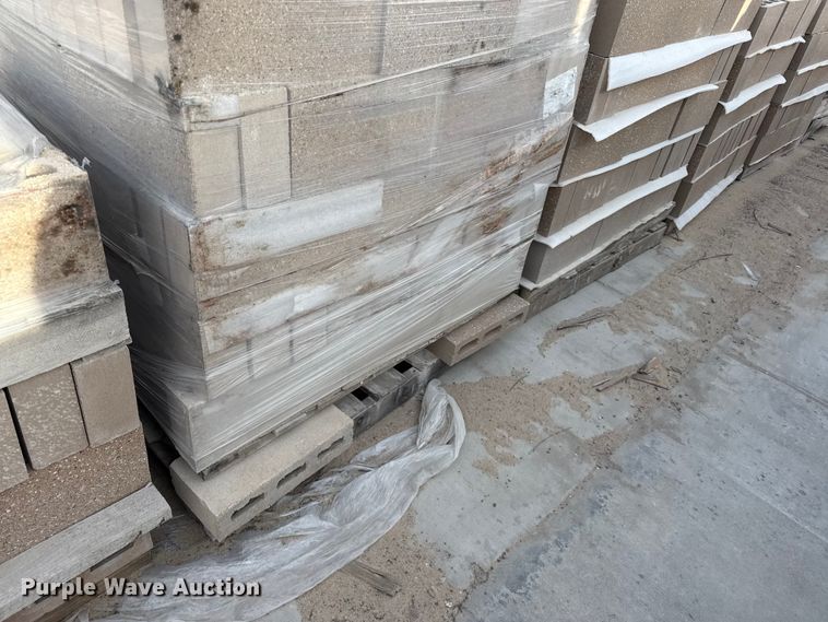 image for item EV7598 Concrete blocks