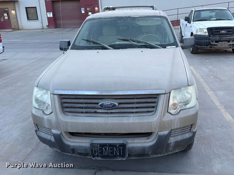 image for item EV7605 2006 Ford Explorer SUV