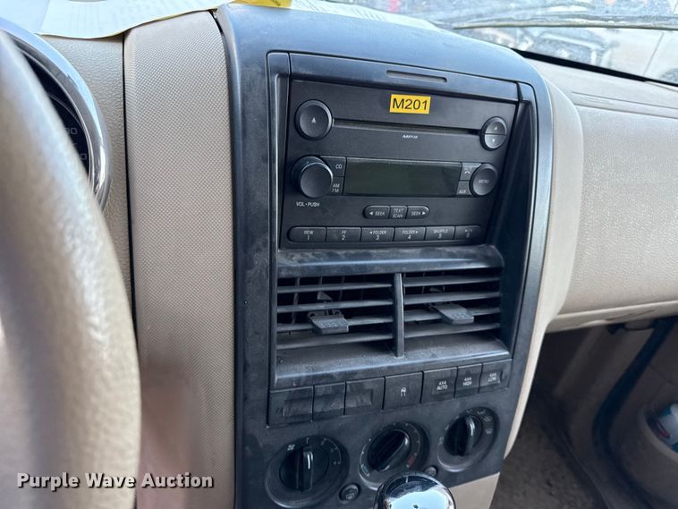 image for item EV7605 2006 Ford Explorer SUV