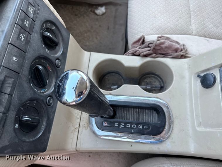 image for item EV7605 2006 Ford Explorer SUV