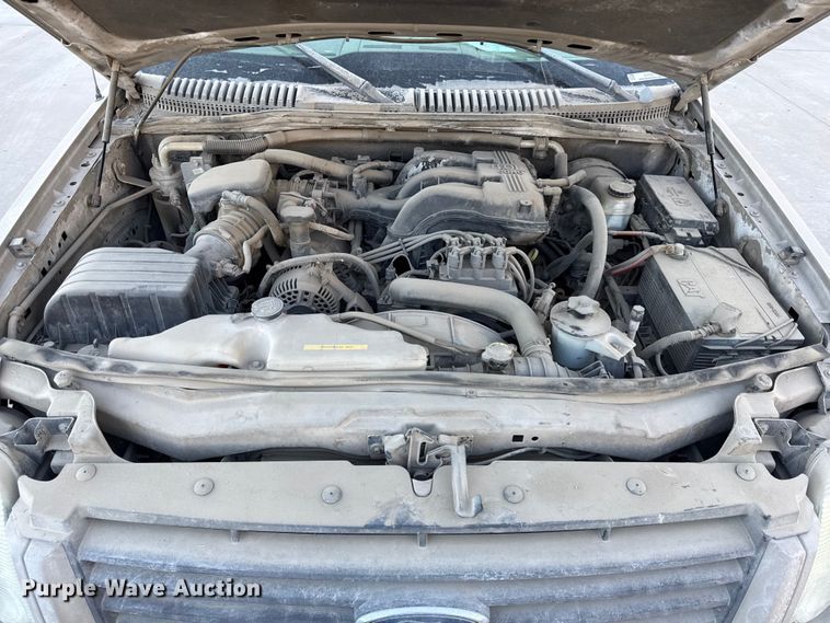 image for item EV7605 2006 Ford Explorer SUV