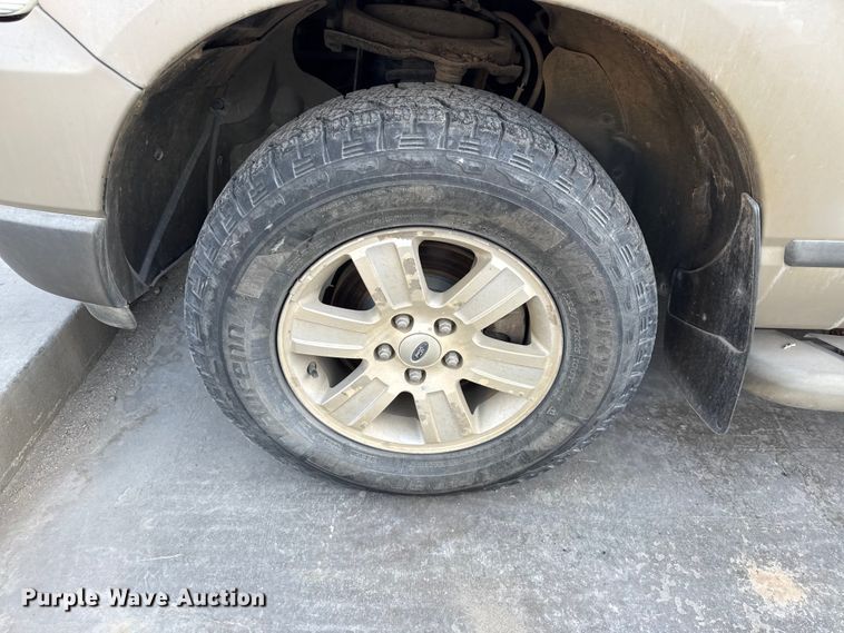 image for item EV7605 2006 Ford Explorer SUV