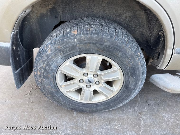 image for item EV7605 2006 Ford Explorer SUV