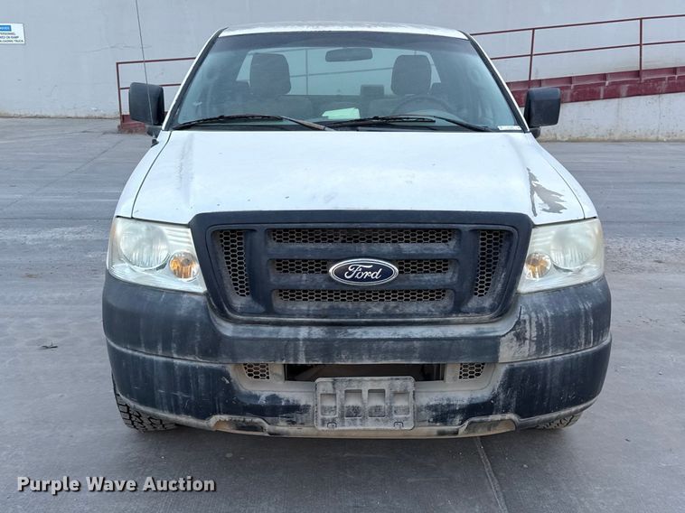 image for item EV7606 2005 Ford F150 pickup truck