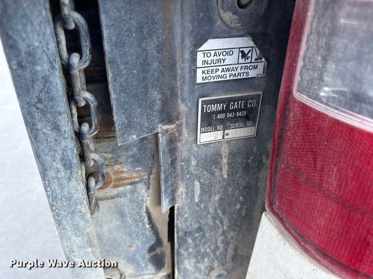 image for item EV7606 2005 Ford F150 pickup truck