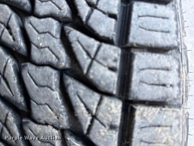 image for item EV7606 2005 Ford F150 pickup truck