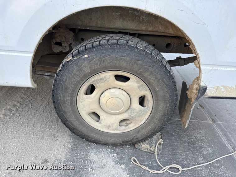 image for item EV7606 2005 Ford F150 pickup truck