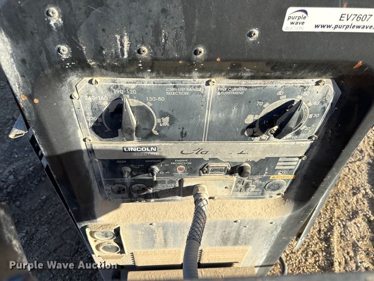 image for item EV7607 Lincoln Classic II welder