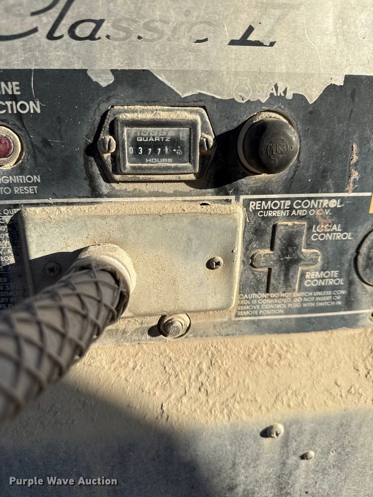 image for item EV7607 Lincoln Classic II welder