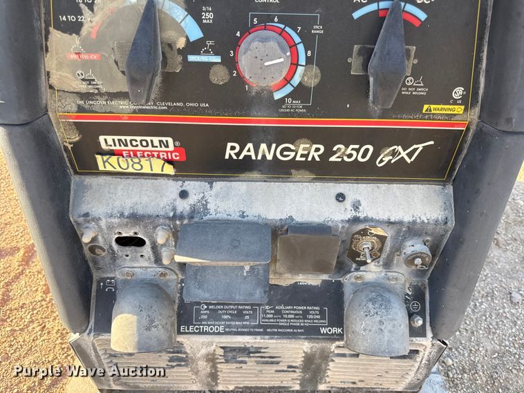image for item EV7608 Lincoln Ranger 250 GXT welder