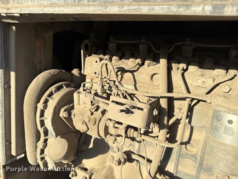 image for item EV7610 Lincoln SAM-400 welder