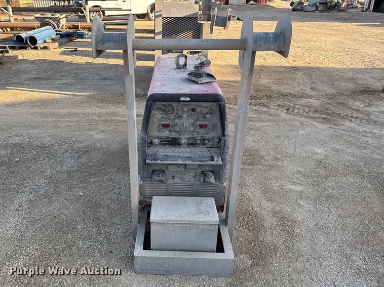 image for item EV7611 Lincoln welder