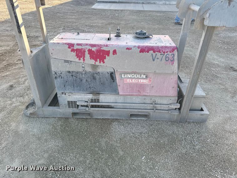 image for item EV7611 Lincoln welder