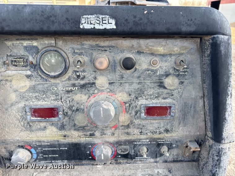 image for item EV7611 Lincoln welder