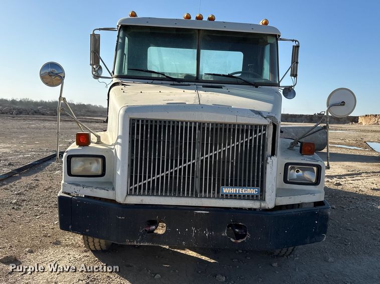 image for item EV7612 1991 White GMC semi truck